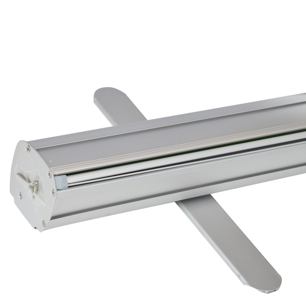 Standard Retractable